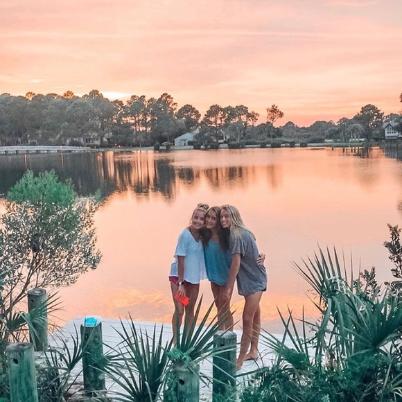 Meet your Posher, Rielly - Picture 2 of 2